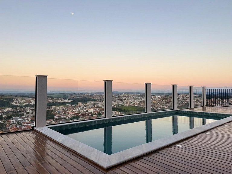 Studio Moderno e Aconchegante com Vista Panorâmica